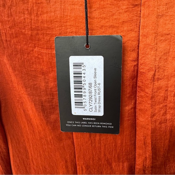 PrettyLittleThing Rust Long Sleeve Dress - Picture 7 of 11